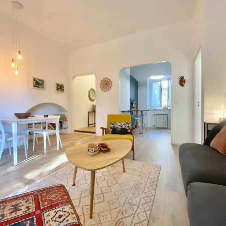Casaviva-Stylish Trilo With Ac-Shared Pool-Parking Apartment Genoa Exterior photo